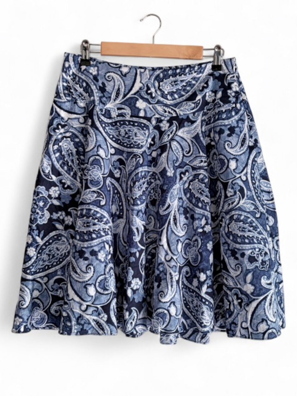 Lauren Ralph Lauren 100% Cotton Blue and White Paisley A Line Midi Skirt Size 6